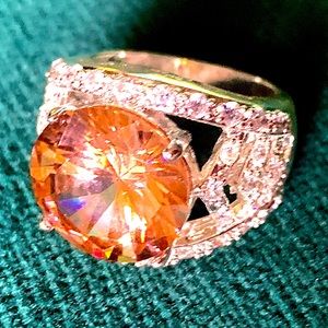 Mesmerizing Fashion Ring